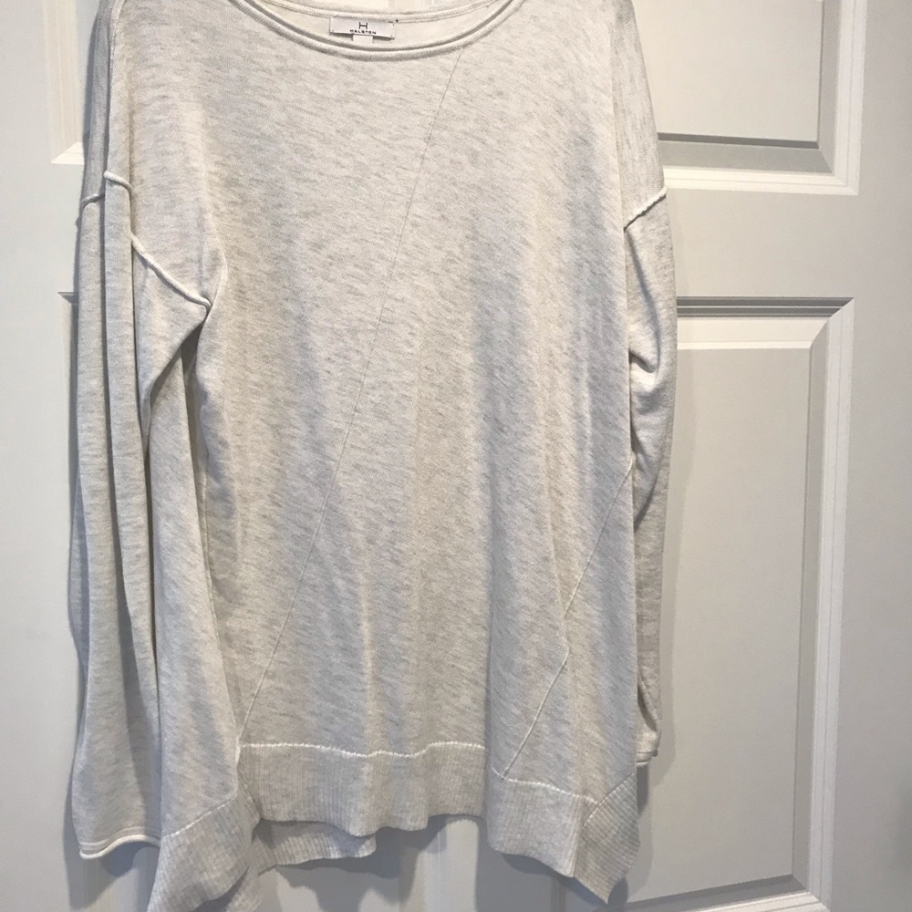 Halston lightweight oversized white gray color